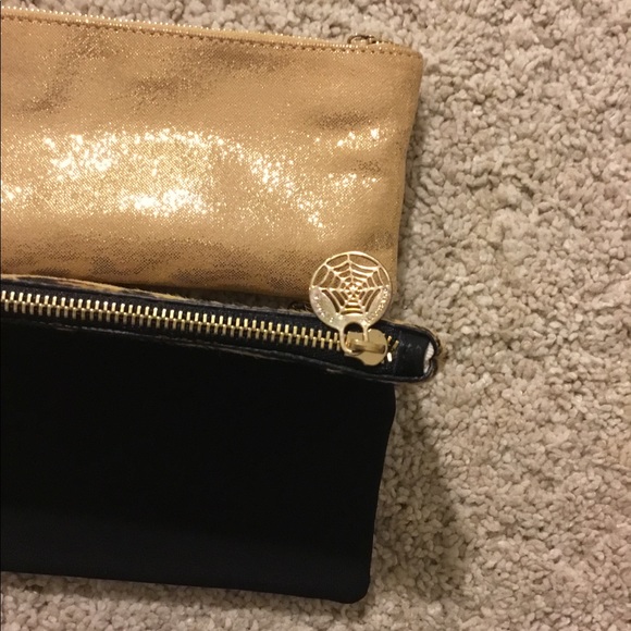 Sold - Picture 4 of 8